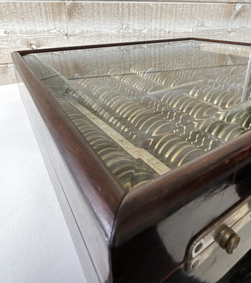 19th Century French Ophthalmology Trial Lens Set – 210 Lenses – decoratieve objecten, Wood, Brass (photo 2 of 14)