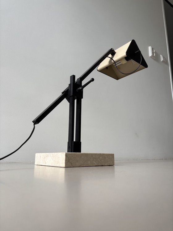 Image 1 of Lámpara de mesa industrial francesa estilo Jean Prouvé con base de mármol, años 70