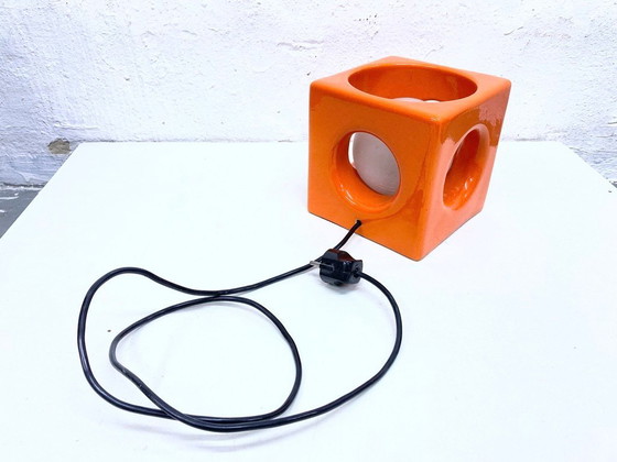 Image 1 of Lampada da tavolo in ceramica arancione a forma di cubo, design Space Age, anni '70