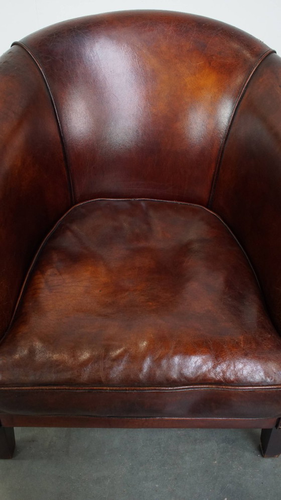 Image 1 of Fauteuil club en cuir de mouton couleur cognac