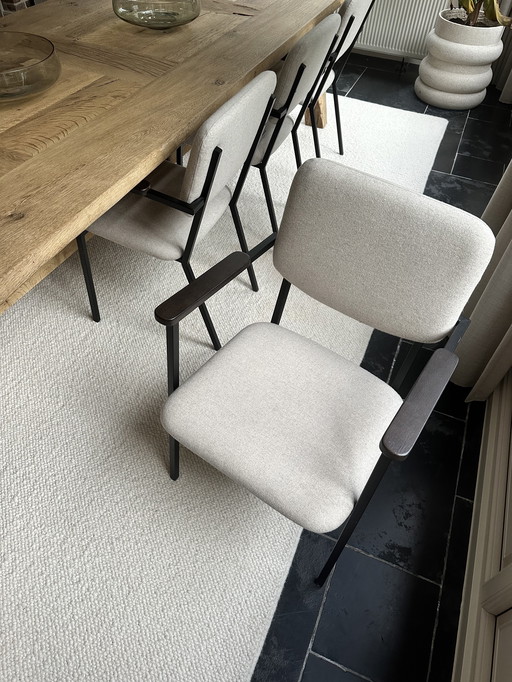 8 chairs Co Chair with armrest by Studio Henk