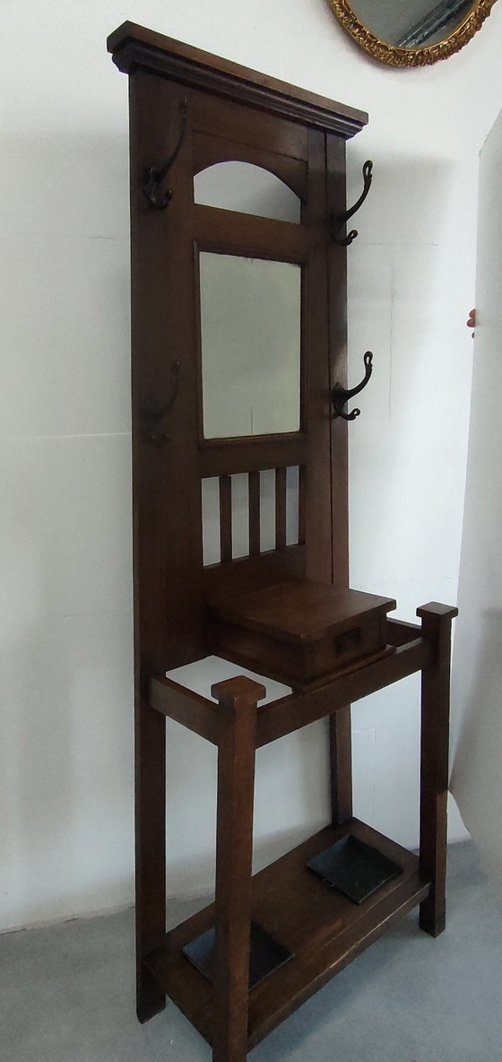 Image 1 of Antico appendiabiti da sala Arts & Crafts (1908)