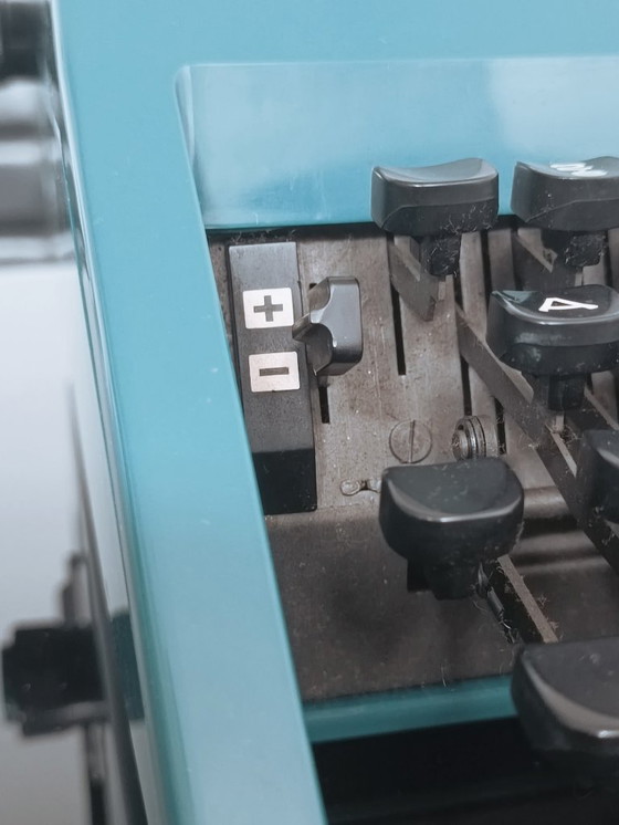 Image 1 of Macchina da scrivere Studio 45 di Ettore Sottsass per Olivetti 1967