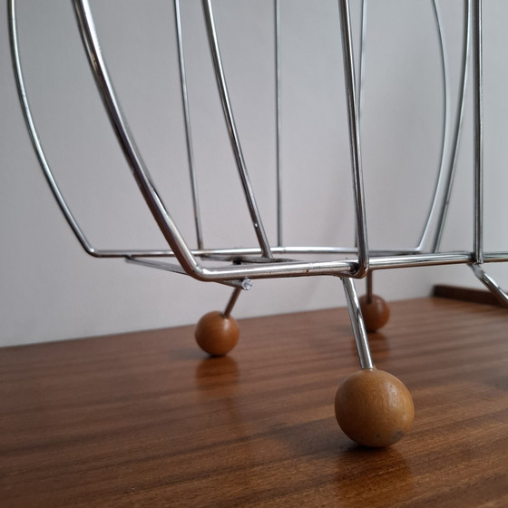 Image 1 of Portariviste in filo d'acciaio sputnik