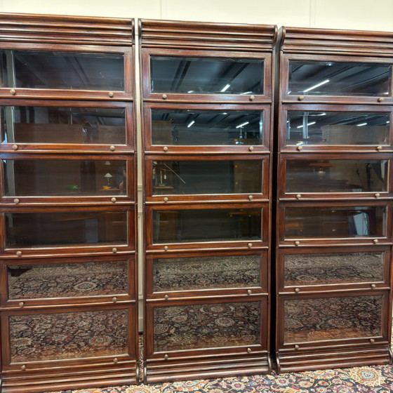 Set of Classic English Globe Wernicke Bookcases – Glass, Wood (photo 12 of 15)