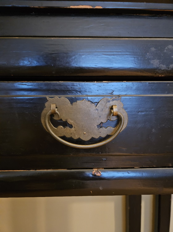 2 oosterse bruidskasten/ dressoirs – Hout, Messing (photo 10 of 15)