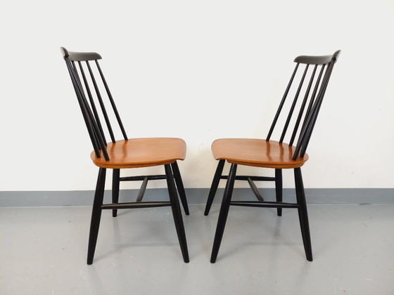 Image 1 of Paire de chaises scandinaves vintage Fanett par Ilmari Tapiovaara en teck et bois noir des années 50 60
