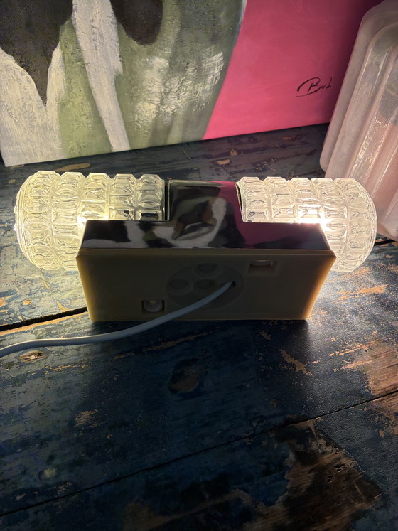 Applique da bagno svedese vintage – Plastic, Glass (photo 7 of 12)