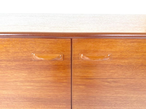 Image 1 of Mid-century sideboard van Val Rossi voor Beithcraft