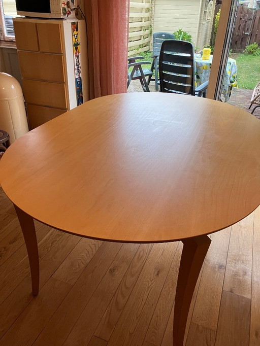 Arco design oak dining table 4 to 6 people