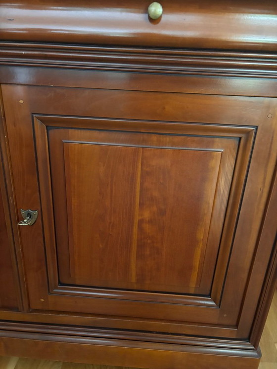 Aparador de madera de cerezo de la marca francesa Grange. – Aparadores, Wood (photo 9 of 12)