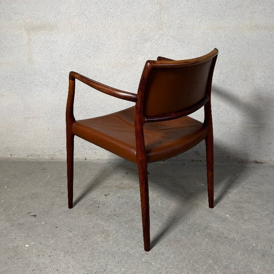 Image 1 of Paar model 65 stoelen door Niels O. Møller — Jaren ’60