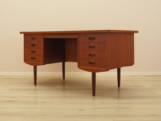 Image 1 of Escritorio de teca, diseño danés, década de 1970, fabricado en Dinamarca.