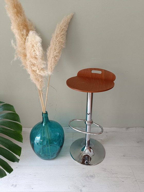 Image 1 of Taburete de bar ajustable