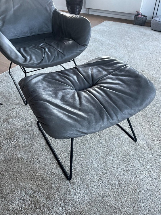 Image 1 of Leya Cocktail Wingchair + poef Freifrau - Grijs leer 