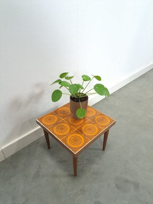 Table d'appoint en céramique orange, table pour plantes, n° 33