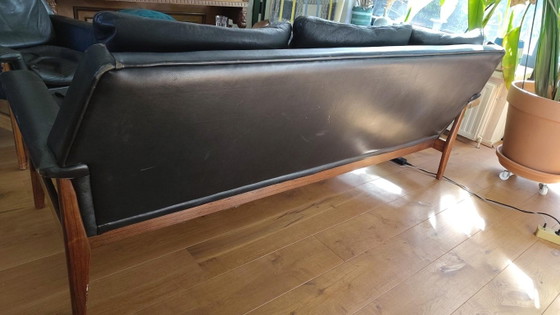 Bovenkamp Set Van Fauteuil En 3-Zits Bank Van Rozenhout En Leer – 3-5 zitsbanken, Leather, Wood (photo 10 of 10)