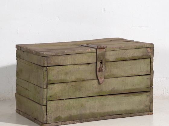 Antique green primitive style chest (c.1920) #21 – Storage cabinet (photo 2 of 16)
