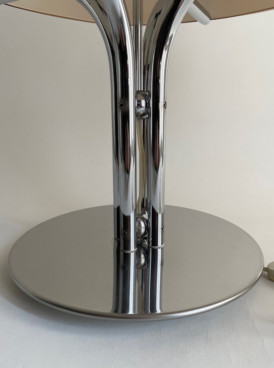 Image 1 of Four-Leaf Clover Lamp by Gae Aulenti Guzzini