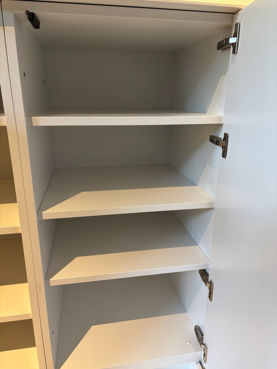 Mobile Kettnaker Mio, Credenze con vetrina, MDF, Bianco (foto 8 di 14)
