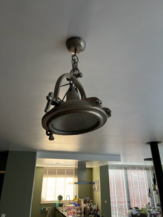 Lampe industrielle style vintage métal – Suspensions (photo 5 of 5)