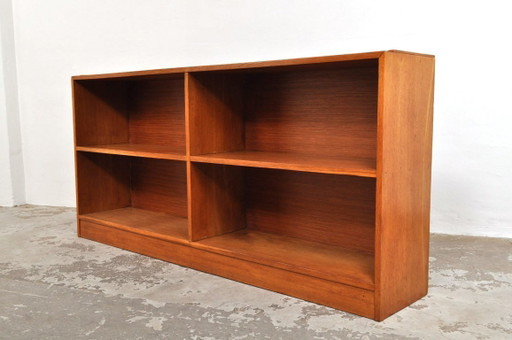 Vintage boekenkast / tv meubel in eiken