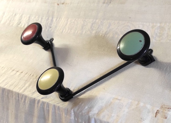 Image 1 of Appendiabiti da parete tricolore - anni '50/'60