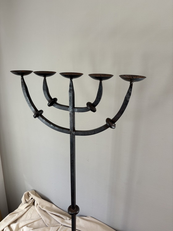 Image 1 of  Vintage brutalistische smeedijzeren 5armige kandelaar h90cm