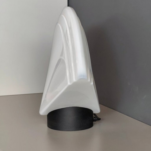 Lampada da tavolo a forma di ventaglio di Mazzega