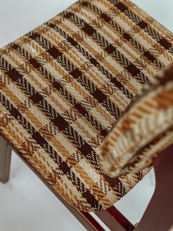 Image 1 of 4x Vintage houten eetkamerstoelen met blokte stof