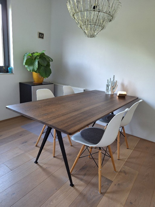 HAY Pyramid 02 Mesas de comedor – 190 Cm – Roble Oscuro Aceitado – Negro