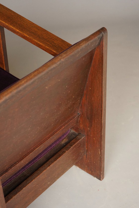 Image 1 of Art Deco fauteuil van de Haagse School, kleine eikenhouten fauteuil, jaren 1920.