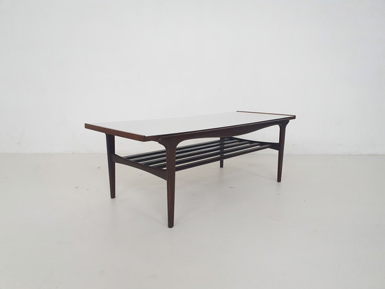 Image 1 of Table basse vintage avec plateau réversible, Pays-Bas années 1950