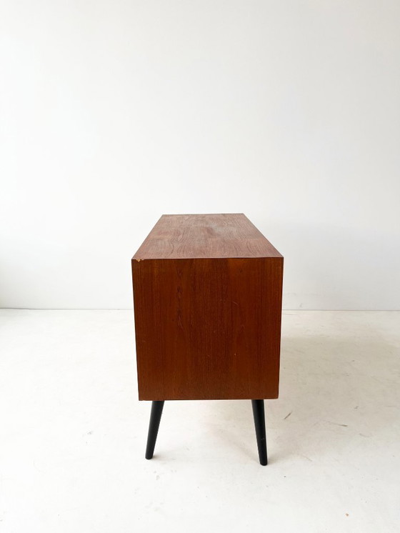 Image 1 of Mobiletto scorrevole in teak vintage