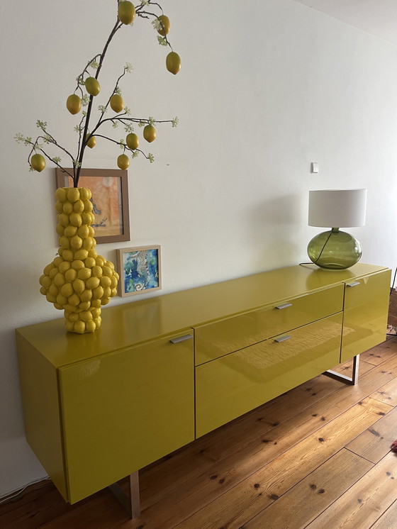 Image 1 of IKEA Tischlampe grünes Glas weißer Schirm