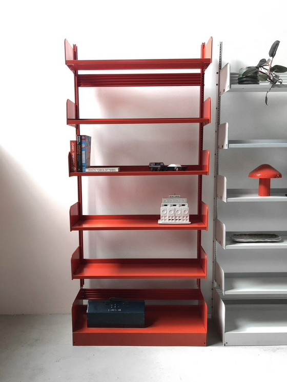 Image 1 of Libreria "Congresso" di Lips Vago, rosso segnale, 1968