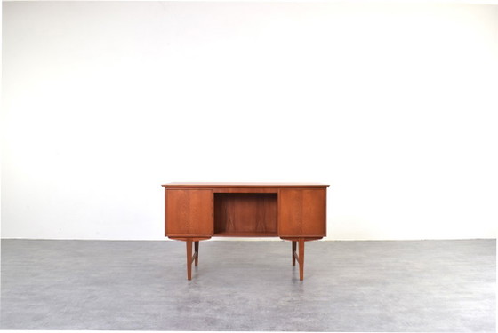 Image 1 of Bureau de direction danois moderne en teck, style Mid-Century Modern, années 1960
