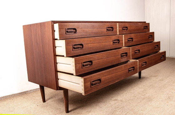 Image 1 of Grote dubbele ladekast, Deens, van teakhout, 8 laden, van Dyrlund 1960.