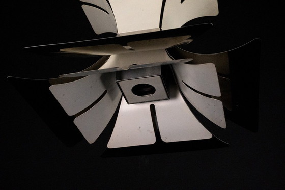 Image 1 of Lampadario anni '70 in stile Goffredo Reggiani in lacca e cromo