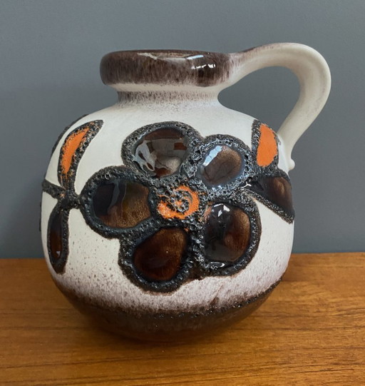 Scheurich vase model 484-21 1970s
