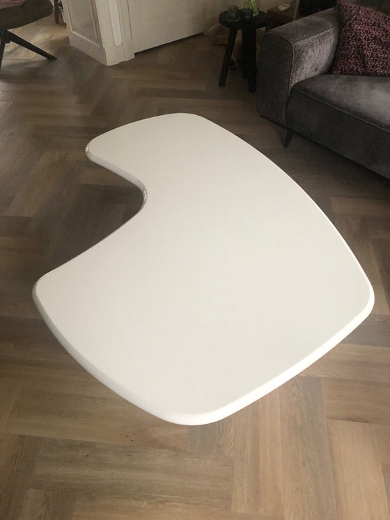 Image 1 of Shu coffee table by Roderick Vos