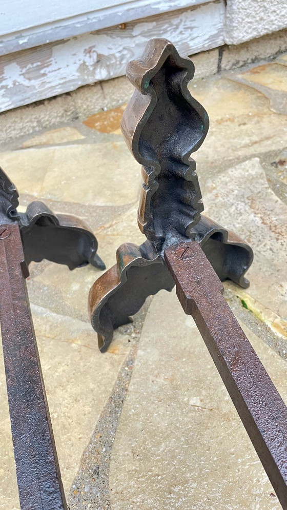 Pair of Vintage Solid Brass Fire Dogs – Candle holders, Cast Iron (photo 30 of 36)