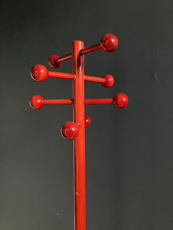 Appendiabiti rosso anni '80 – Legno (photo 3 of 8)