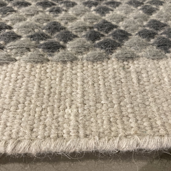 Image 1 of Pode Mackay Liath rug - 200x300