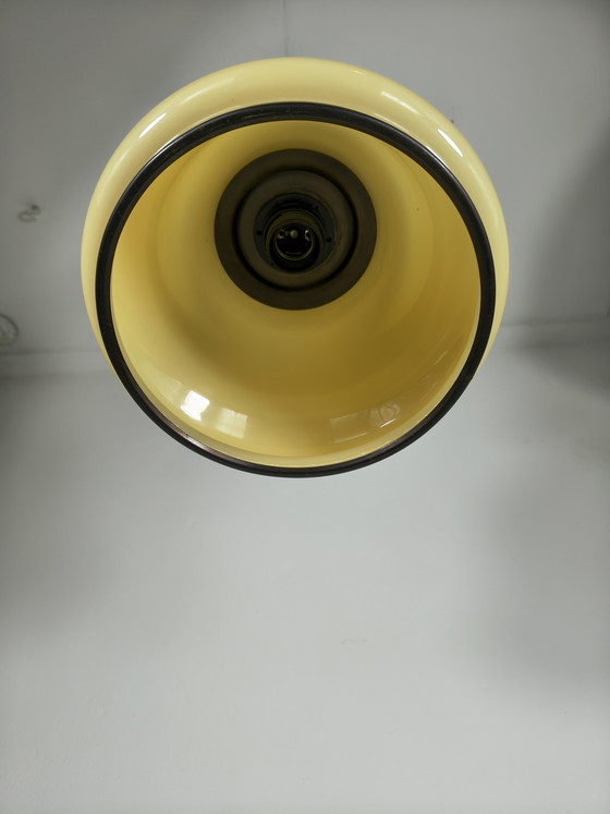 Image 1 of Vintage opaline hanglamp – gele glazen kap – jaren 30 stijl