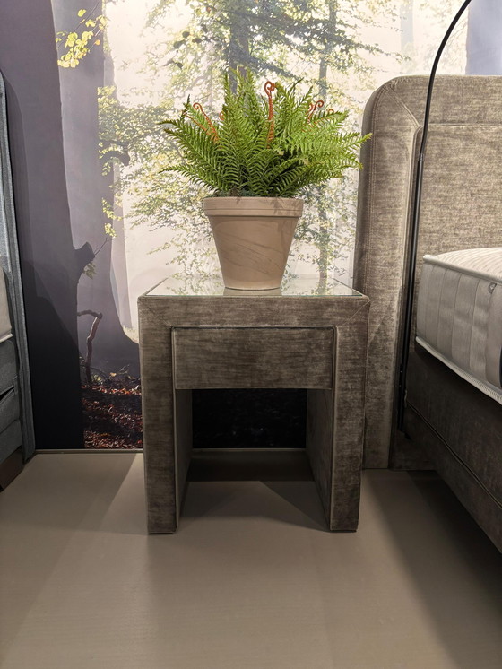 Image 1 of Boxspring Broadway