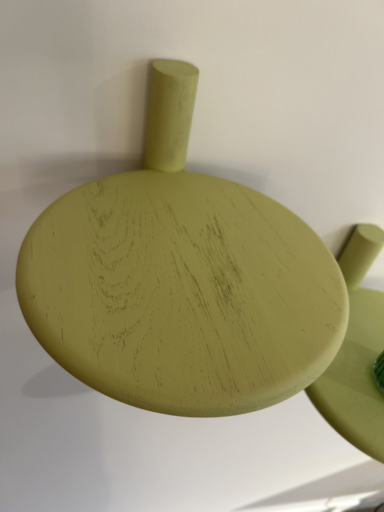 Image 1 of Comodino Token in rovere massello verde