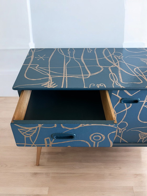 Vintage Sideboard in Blue and Copper – Wood (photo 3 of 9)