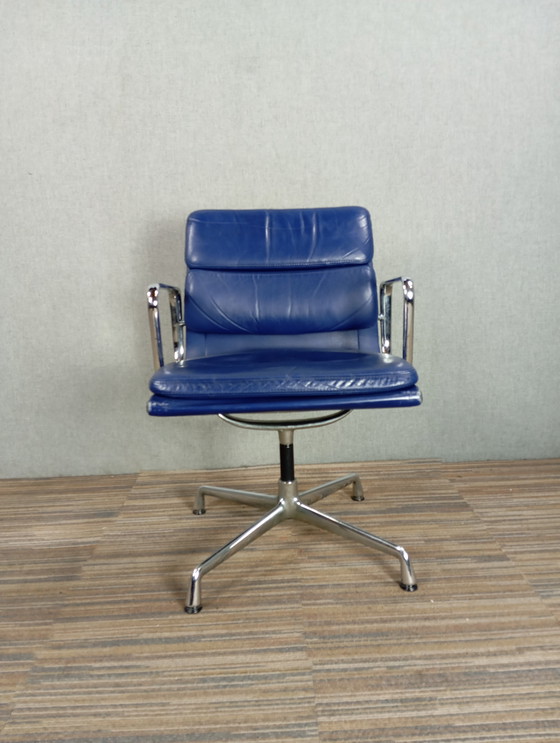 Image 1 of 1X Vitra Soft Pad Chair Ea 208