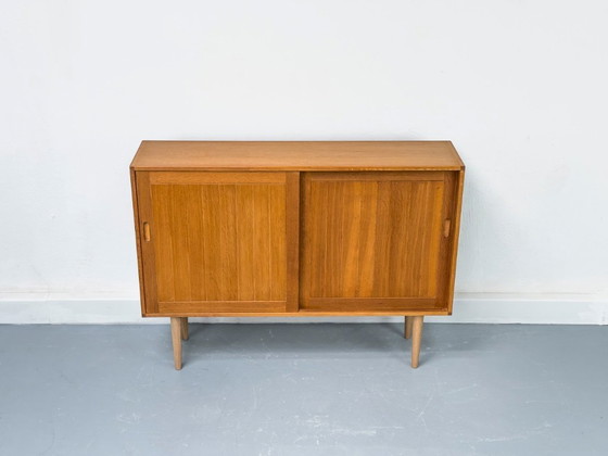 Image 1 of Buffet danois en chêne de Brouer, années 1960